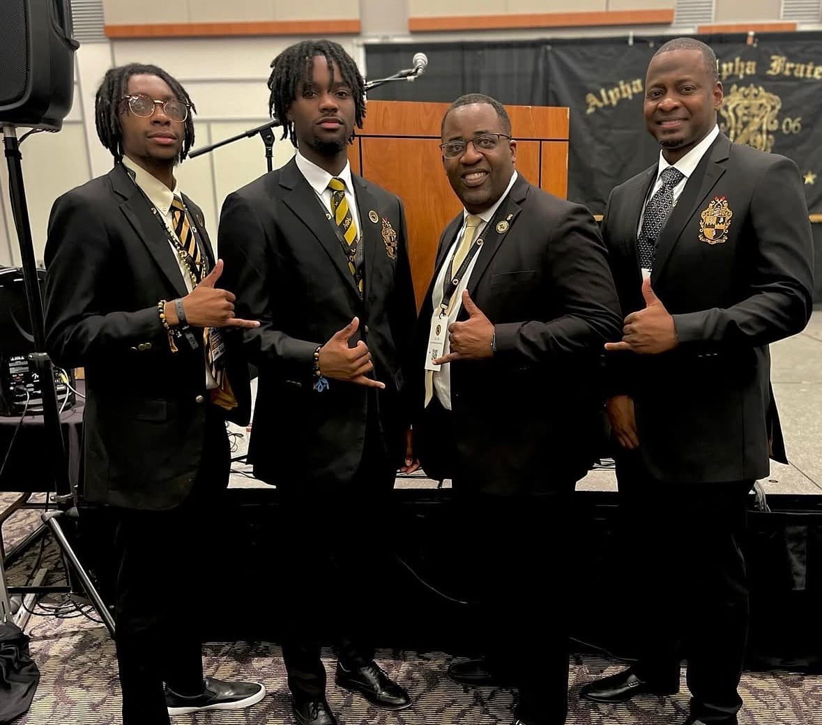 Brothers at convention